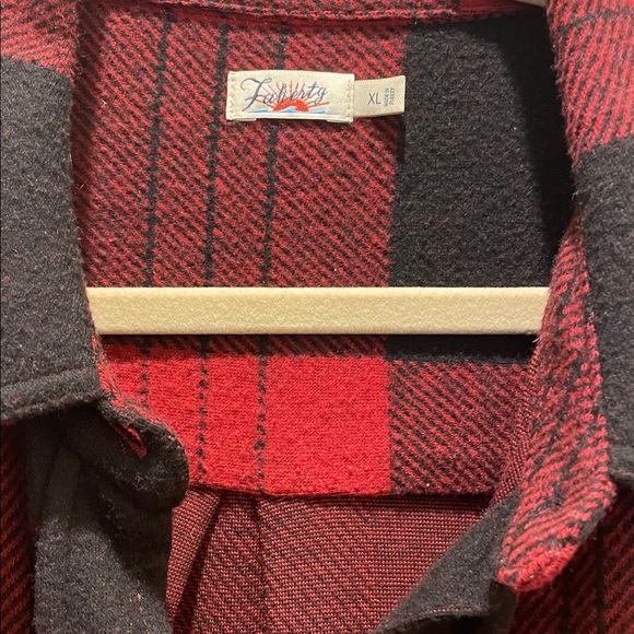 Faherty red plaid flannel shirt - Picture 2 of 7